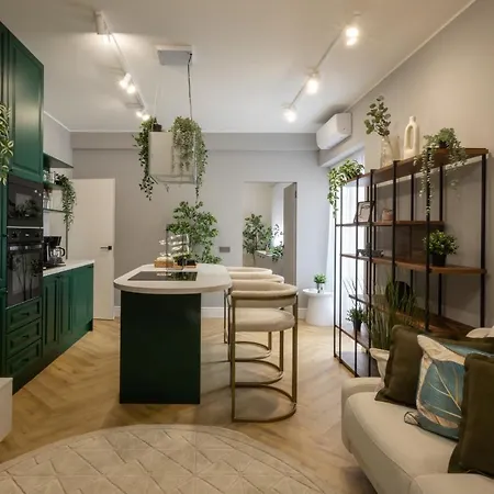 Old Town Emerald - Chic 1br With Balcony * Bucharest